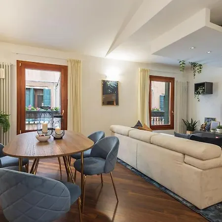 La Casa Piu A Venezia, Con Corte Privata Apartment