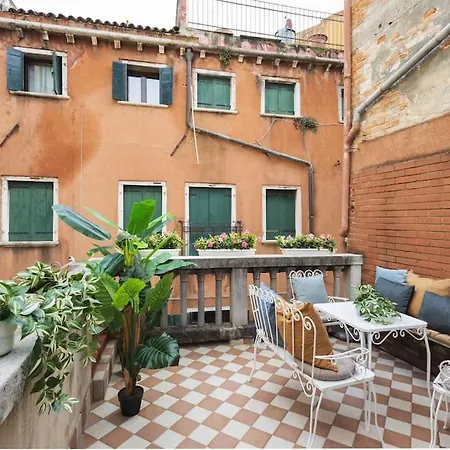 La Casa Piu A Venezia, Con Corte Privata Benátky
