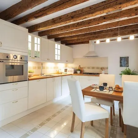 La Casa Piu A Venezia, Con Corte Privata * Venice