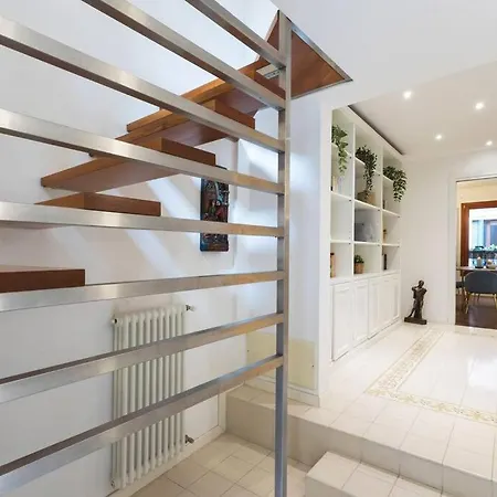 La Casa Piu A Venezia, Con Corte Privata Apartment *