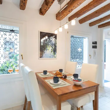 La Casa Piu A Venezia, Con Corte Privata