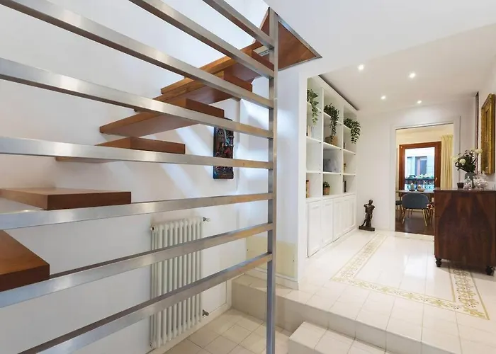 La Casa Piu A Venezia, Con Corte Privata アパート *