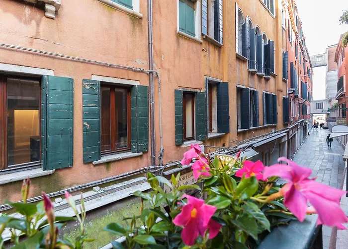La Casa Piu A Venezia, Con Corte Privata アパート *