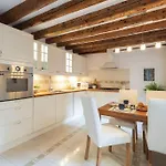 La Casa Piu A Venezia, Con Corte Privata * Velence
